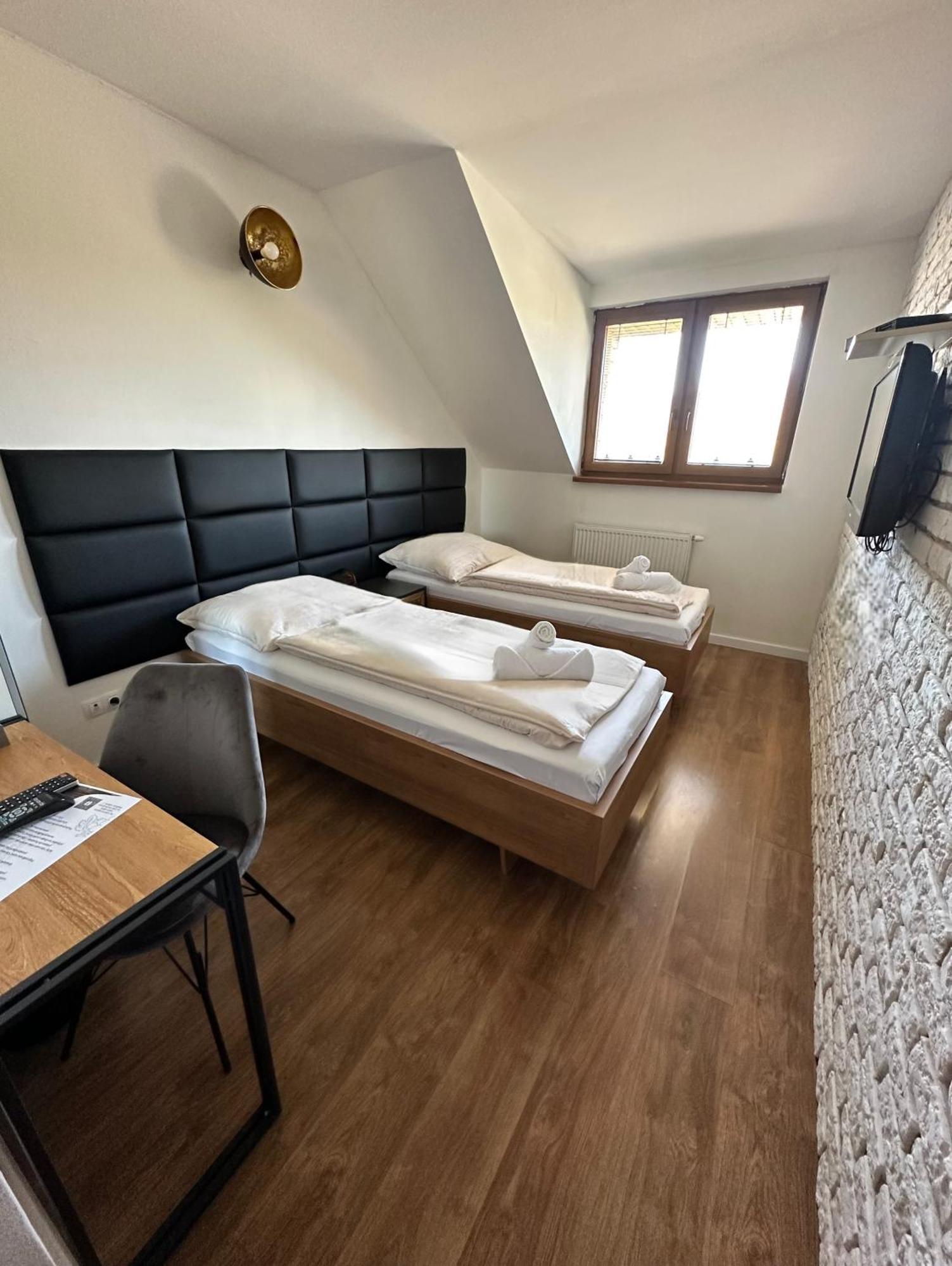 Penzion U Vinara Velky Krtis Dış mekan fotoğraf